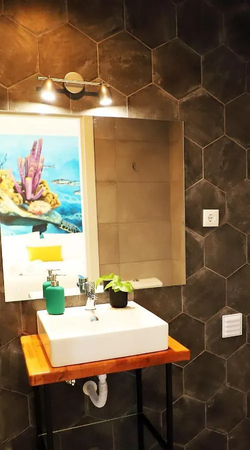 Le Jardin Secret De Faro Guesthouse