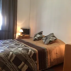 https://residencia-almirante.hotels-lisbon-portugal.com