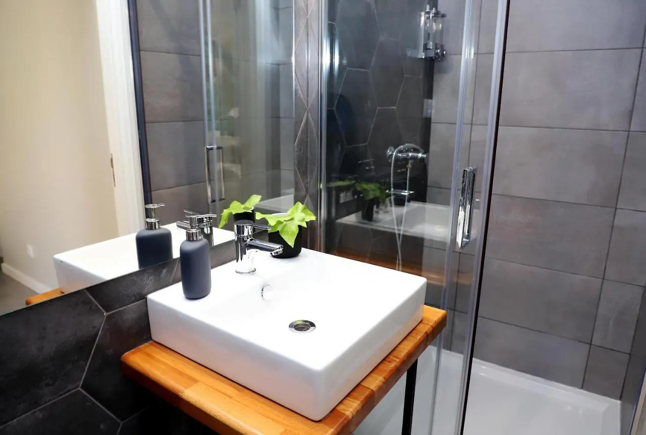 Le Jardin Secret De Faro Guesthouse Guest house